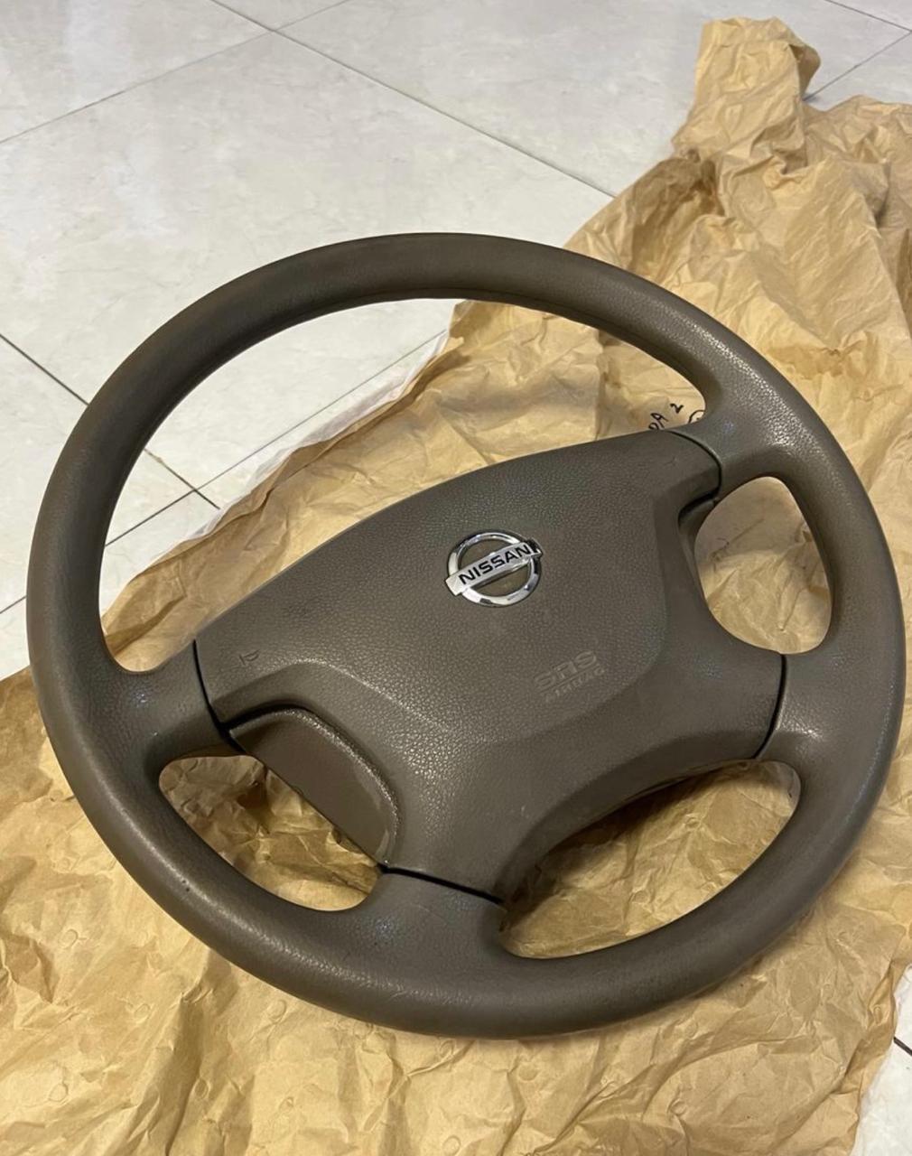 Brown rubber stearing for Nissan petrol Vitec model 1998-2004